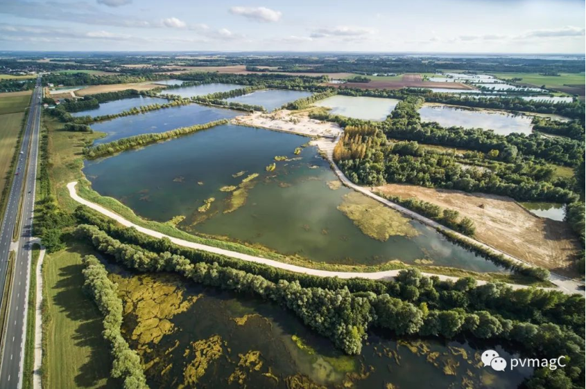 Největší plovoucí fotovoltaická elektrárna v Evropě