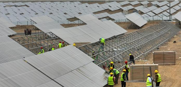 Výroba fotovoltaické energie 500 000 kilowattů v Yecheng, Xinjiang